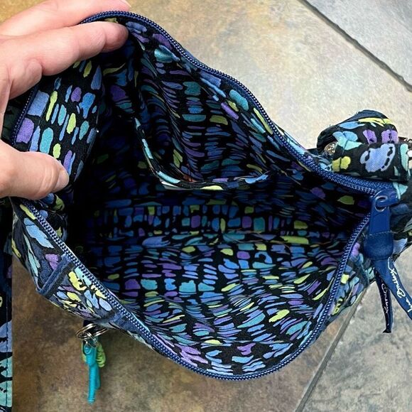 Vera Bradley Crossbody Hipster Floral Purse - Picture 8 of 14